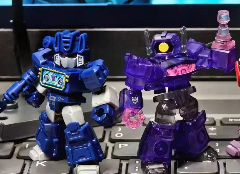

Blokees Transformers Block Defender Wave 3 - Grimlock Soundwave Shockwave Devastator Robot Assembly Toys Genuine Collectible