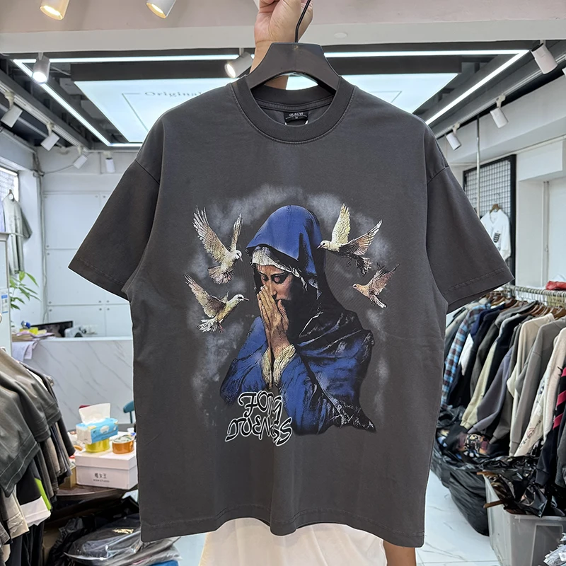 

Retro Distred Peace Prayer Portrait Print Loose Men's ort Sve T-irt Trendy round Ne Youth Summer Faion