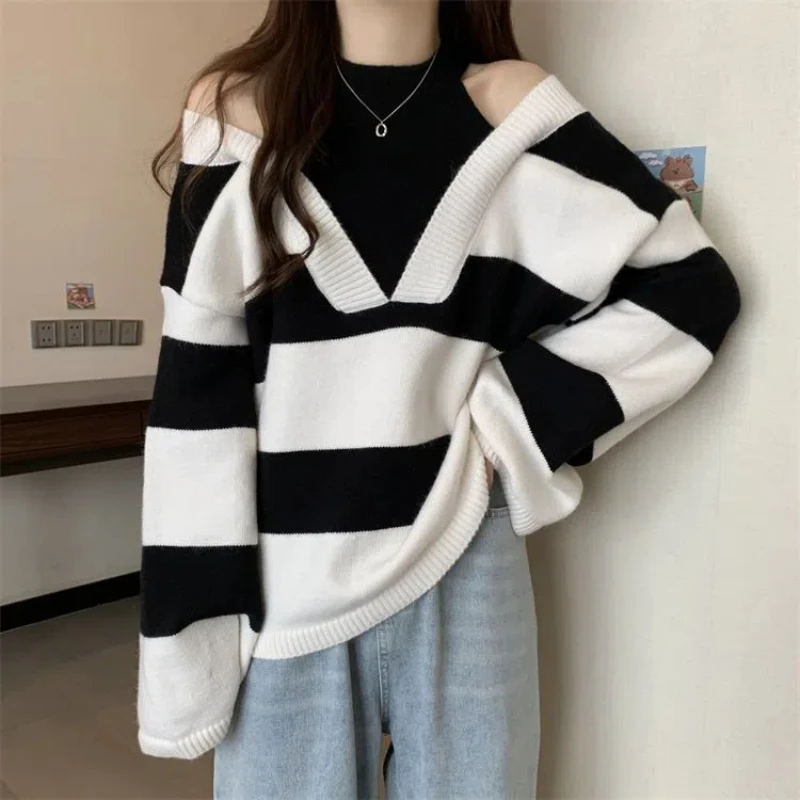 

Fake Two Pieces Striped Off Shoulder Sweaters Autumn Winter New Long Sleeve Korean Youth Pullovers Fashion Sweet Women Clothing