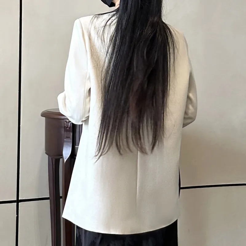 EAEOVNI Cappotto blazer con scollo a V moda per donna Office Lady Doppio bottone manica lunga Office Lady Jacket 2025 Nuovi vestiti 1A1159