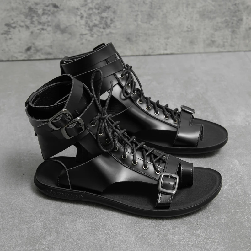 

Роскошные черные сандалии-гладиаторы, мужские большие размеры 45, уличные повседневные сандалии на плоской подошве, мужские дизайнерские кожаные сандалии, летние римские туфли