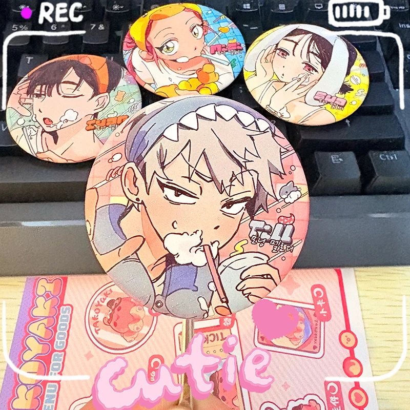 Broches de scène Alien Anime Ivan jusqu'à SUA MIZI, Badges pour vêtements de sac à dos, épingle à revers, accessoires pour amis, cadeaux de noël, 4 pièces