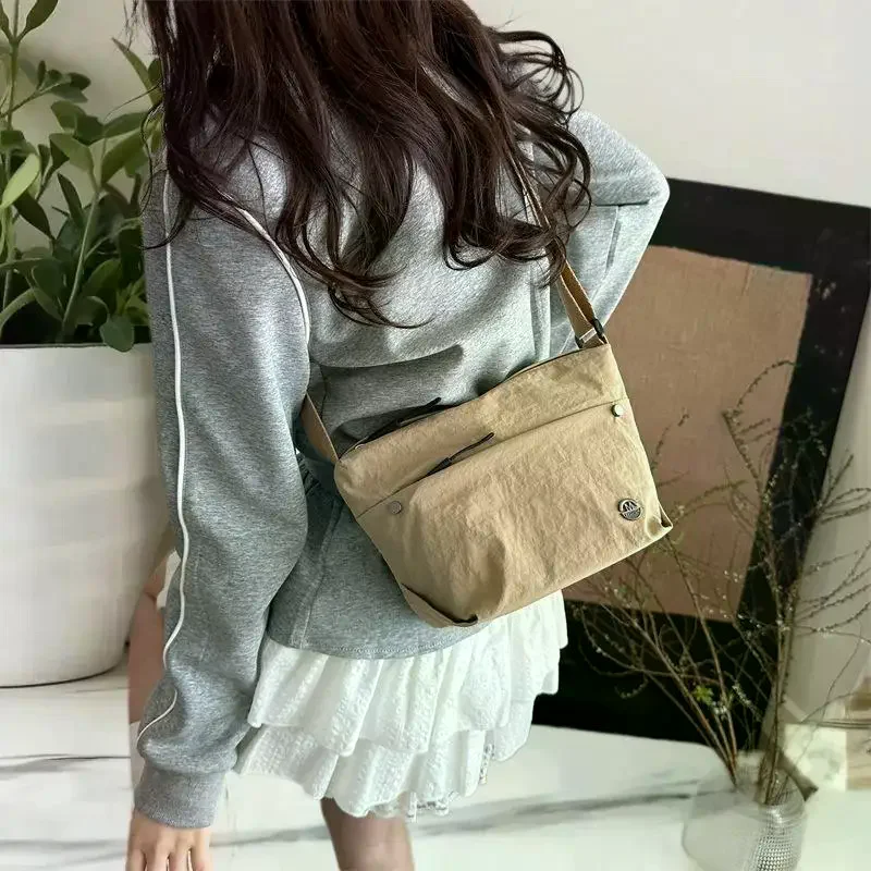 

Women's Nylon Shoulder Commuting Bag; Casual Solid Color Large Capacity Crossbody Tote; Perfect Gift.