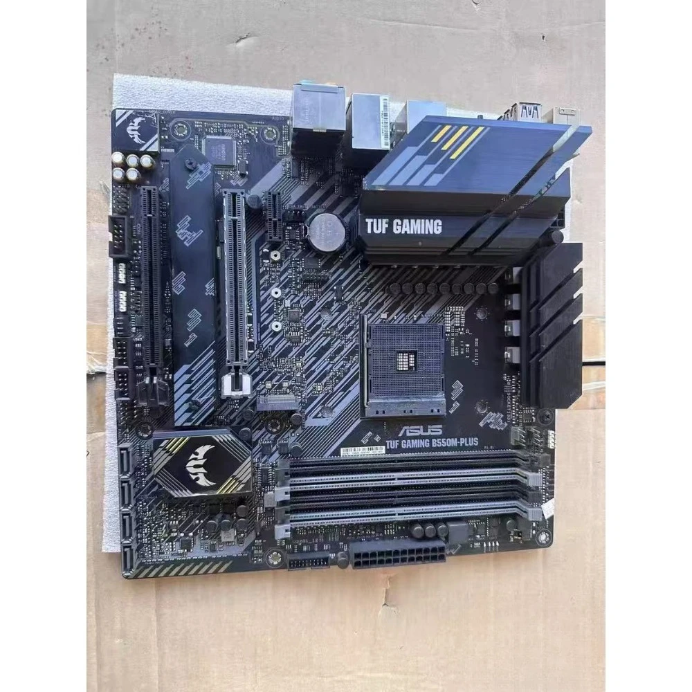 

Материнская плата ASUS TUF GAMING B450M-PLUS поддерживает AMD Ryzen 3-5 поколений, интерфейс AM4, двойной M.2, USB3.2, HDMI, DP