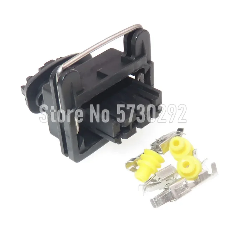 3P 282246-1 3579053…