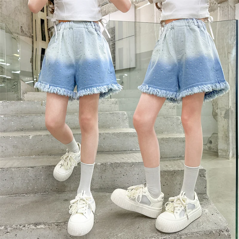 

New Design Kids Summer Denim Shorts with Raw Hem for Girls Streetwear Gradient Bottoms Children Fashion Mini Rhinestones Shorts