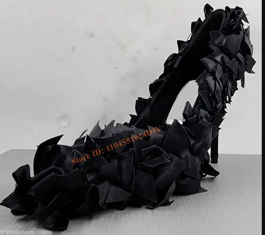 Satijnen pumps in zwart Allover strikpompen Damesschoenen met puntige neus Slip-on hoge hakken Schoenen met puntige neus Dames