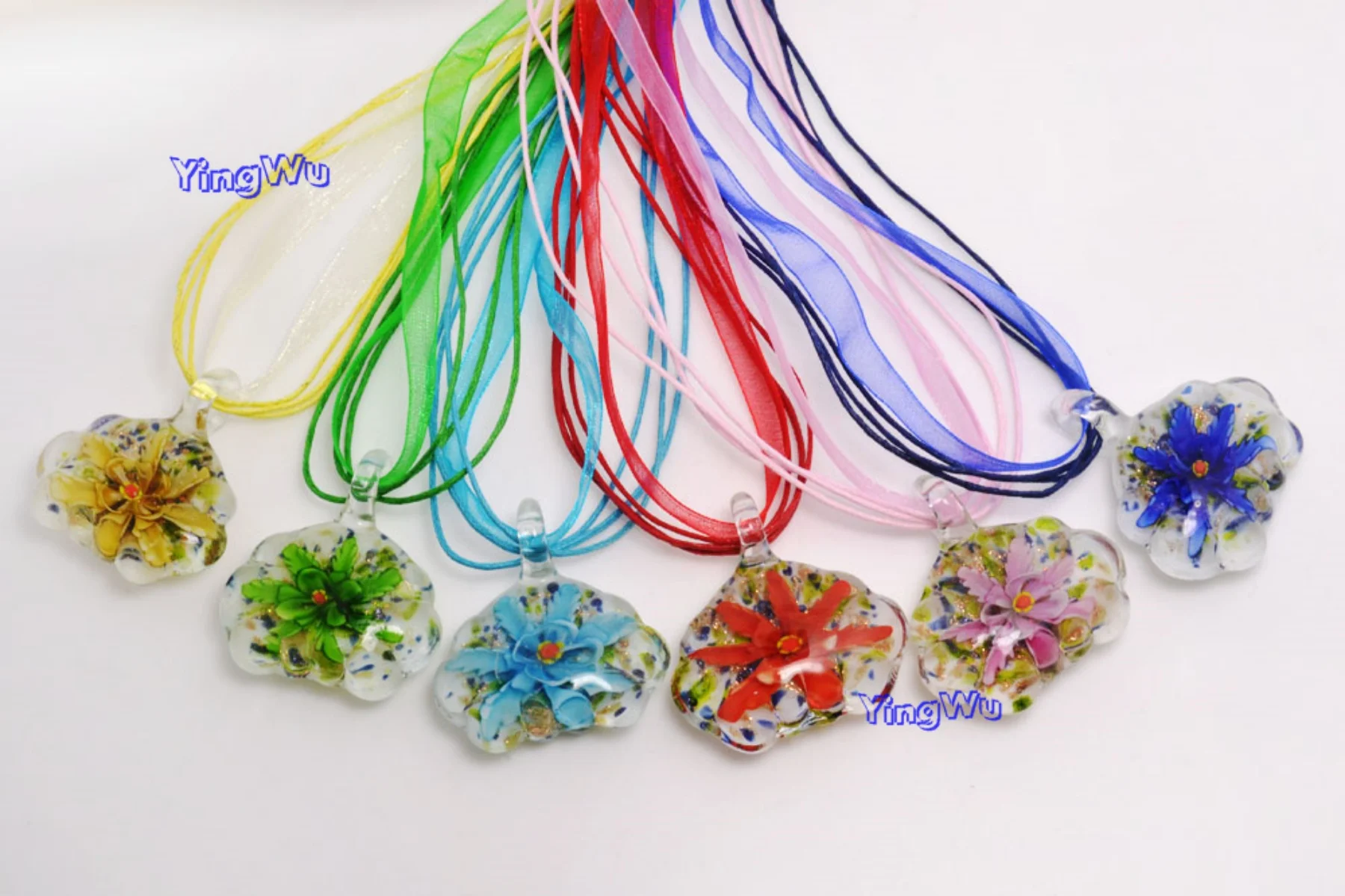 Yingwu Wholesale 6pcs Murano Lampwork Glass Flower Pendant Beauty Necklaces For Women's Gift