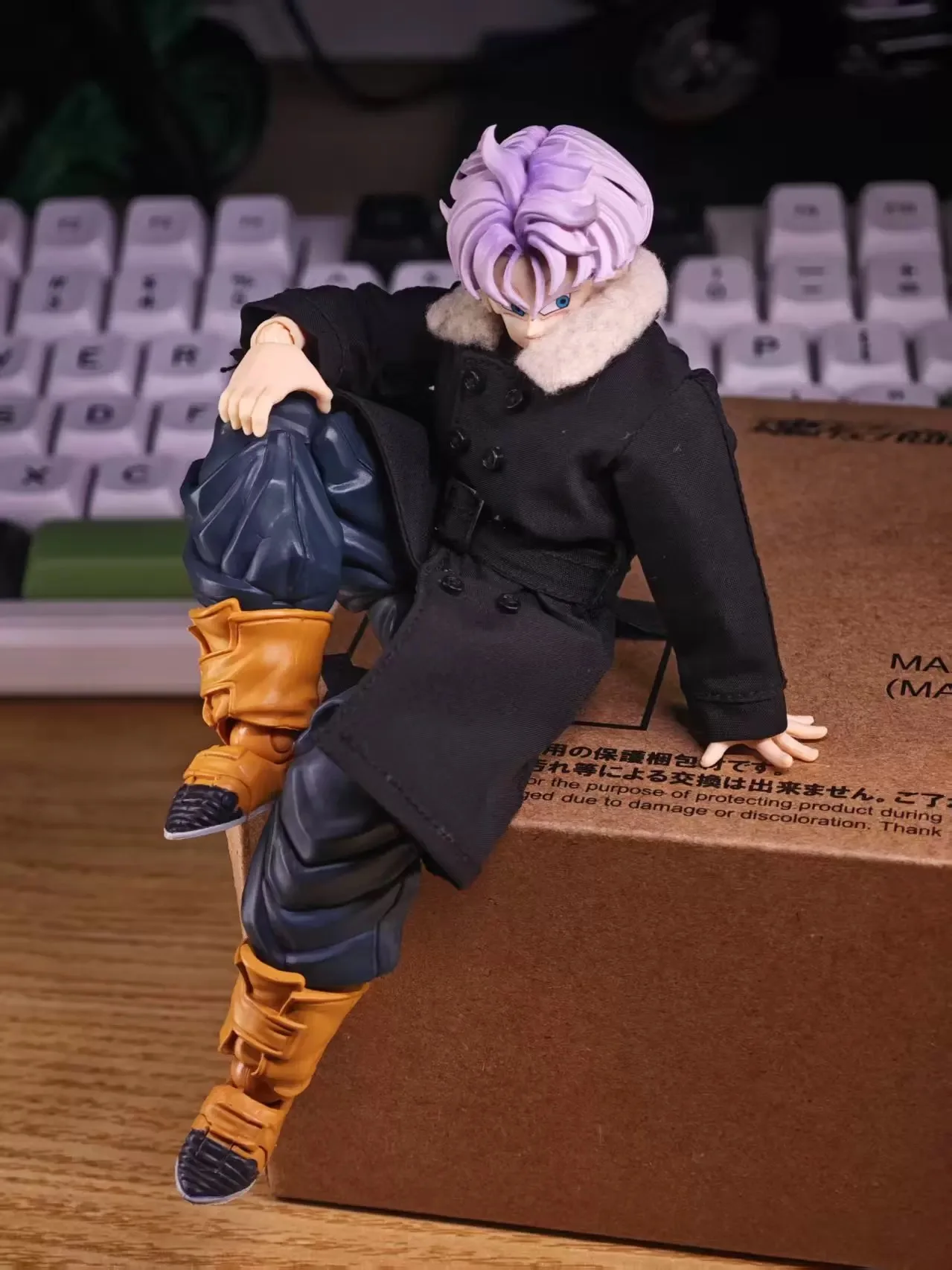 SHF Anime Dragon Ball Z 1/12 Torankusu Trench Coat Action Figure Cloth Clothes Toys Accessories Built In Iron Wire