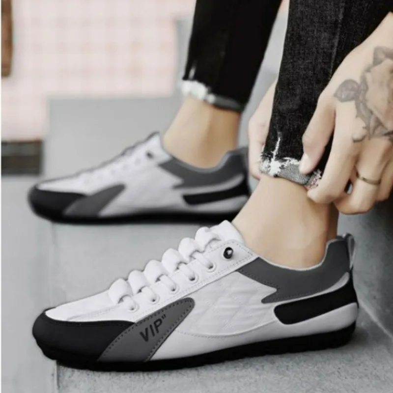 Men\'s Casual Shoe Summer New Breathable Canvas Shoes for Men Fashion Wild Flat-bottomed Bean Shoes Man Sneakers Chaussure Hommes