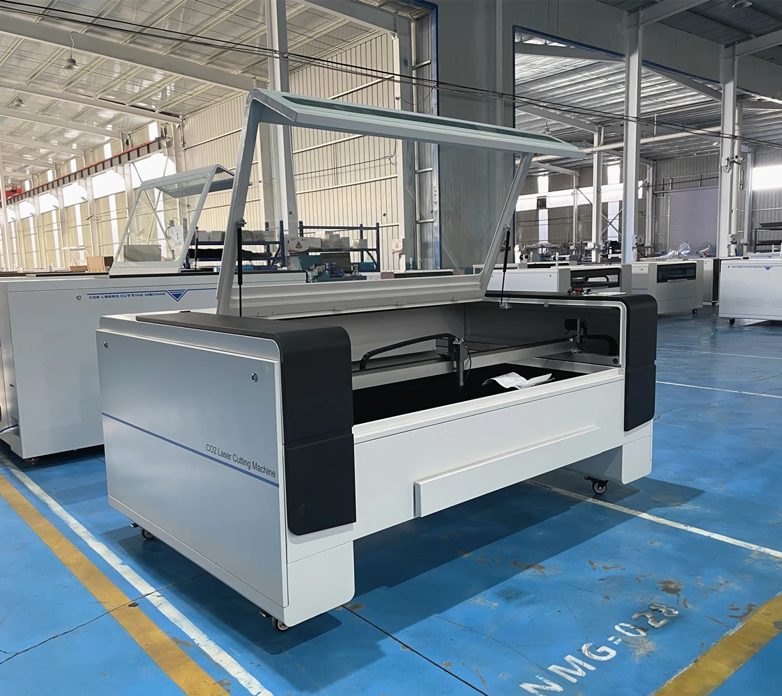 

Factory Price 80W/100W/150W/220W CO2 1390 Laser Cutting Machine To Sea Port With High Quality Laser Engraving Machine