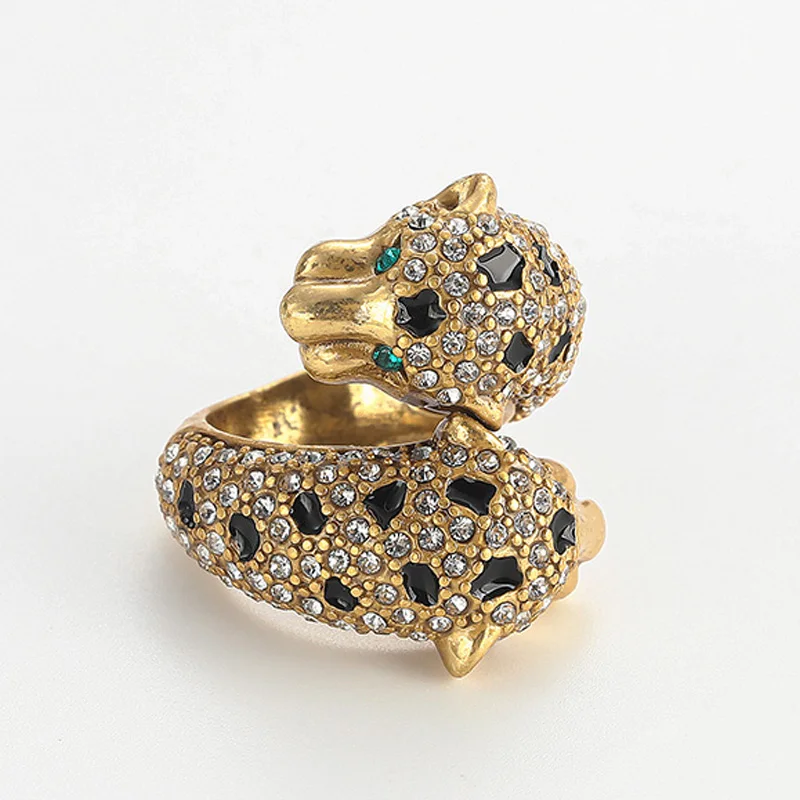Modern Luxury Leopard Ring | 18K Gold-Plated & Zirconia | Wild Artistic Design