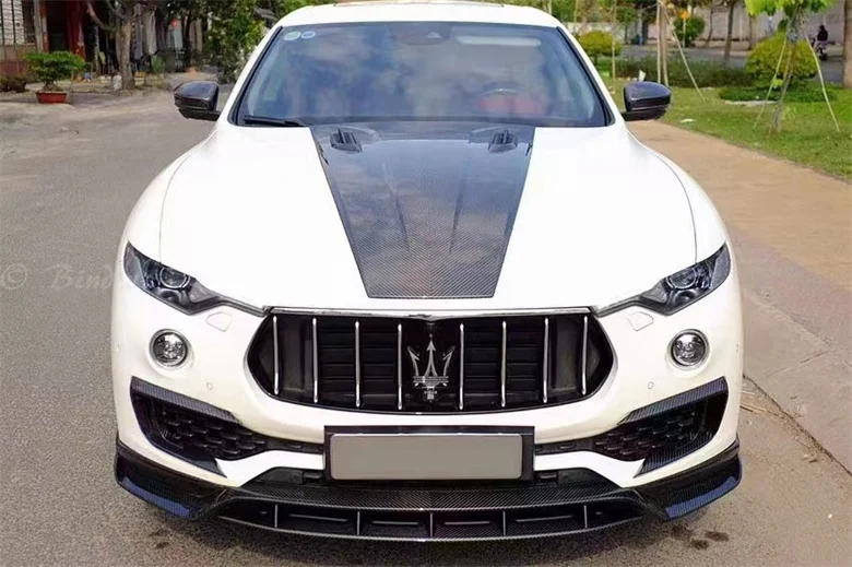 

Car Bumper Body Kit for Maserati Levante Refitted to LD Style CarbonFront Lip Rear Diffuser Rear Lip Side Skirt Spoiler