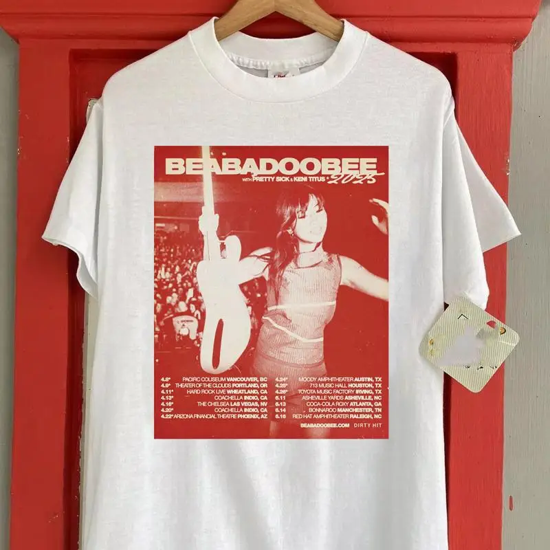 

Футболка Beabadoobee North American Headline Tour 2025, полный размер S 5XL ET1107