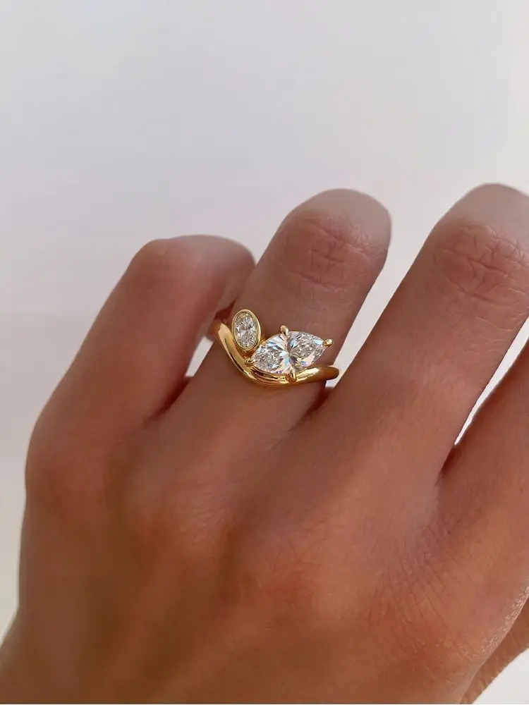 Women's 925 Sterling Silver V-Shape Marquise Zircon Ring