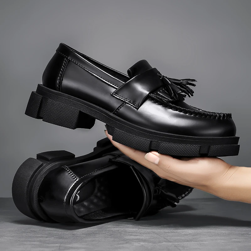 2024 Men Casual Leather Shoes Brand Moccasin Oxfords Driving Shoe Men Loafers Moccasins Dress Shoes For Men Italian Tassel Shoes