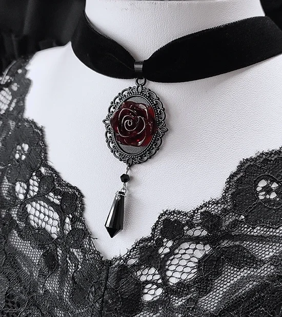 Gothic Dark Red Rose Pendant Black Velvet Necklace Jewelry