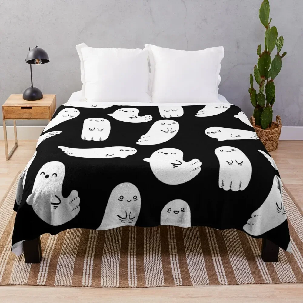 

Cute and Spooky Black and White Ghosts Throw Blanket Beautifuls Hair for sofa Flannels Sleeping Bag Blankets