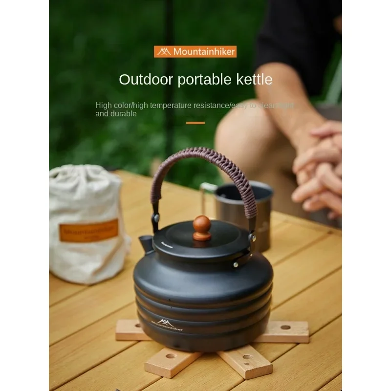 

New Outdoor Camping Grilling Kettle Black Short Spout Design Camping Picnic Home Cooking Tea Boiling Water