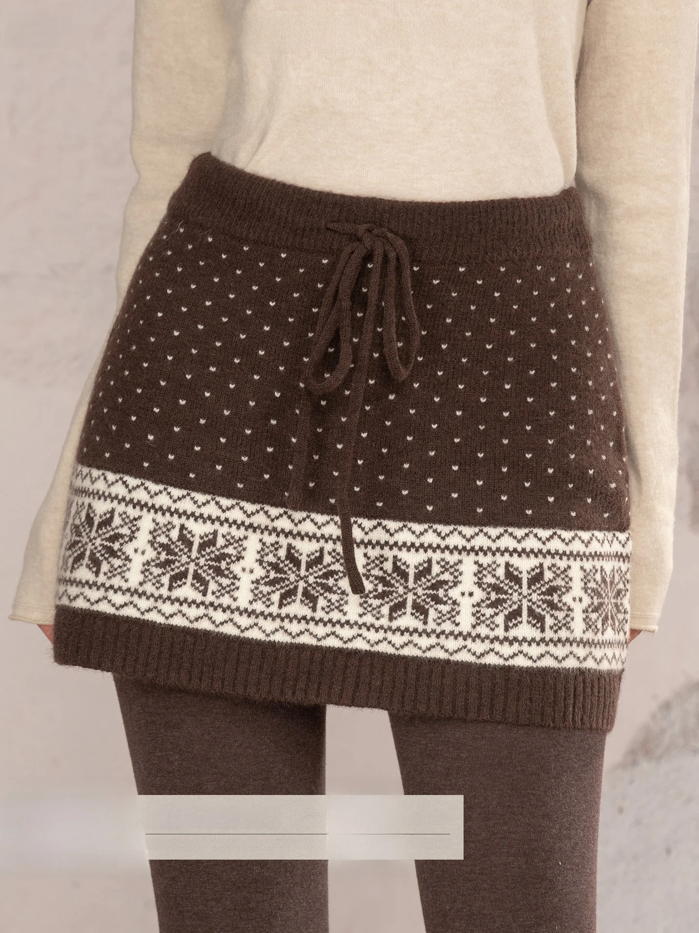 

Женская зимняя полуюбка-карандаш Loveheynew с цветным принтом в горошек, завышенной талией и завязками, облегающая, короткая, с запахом