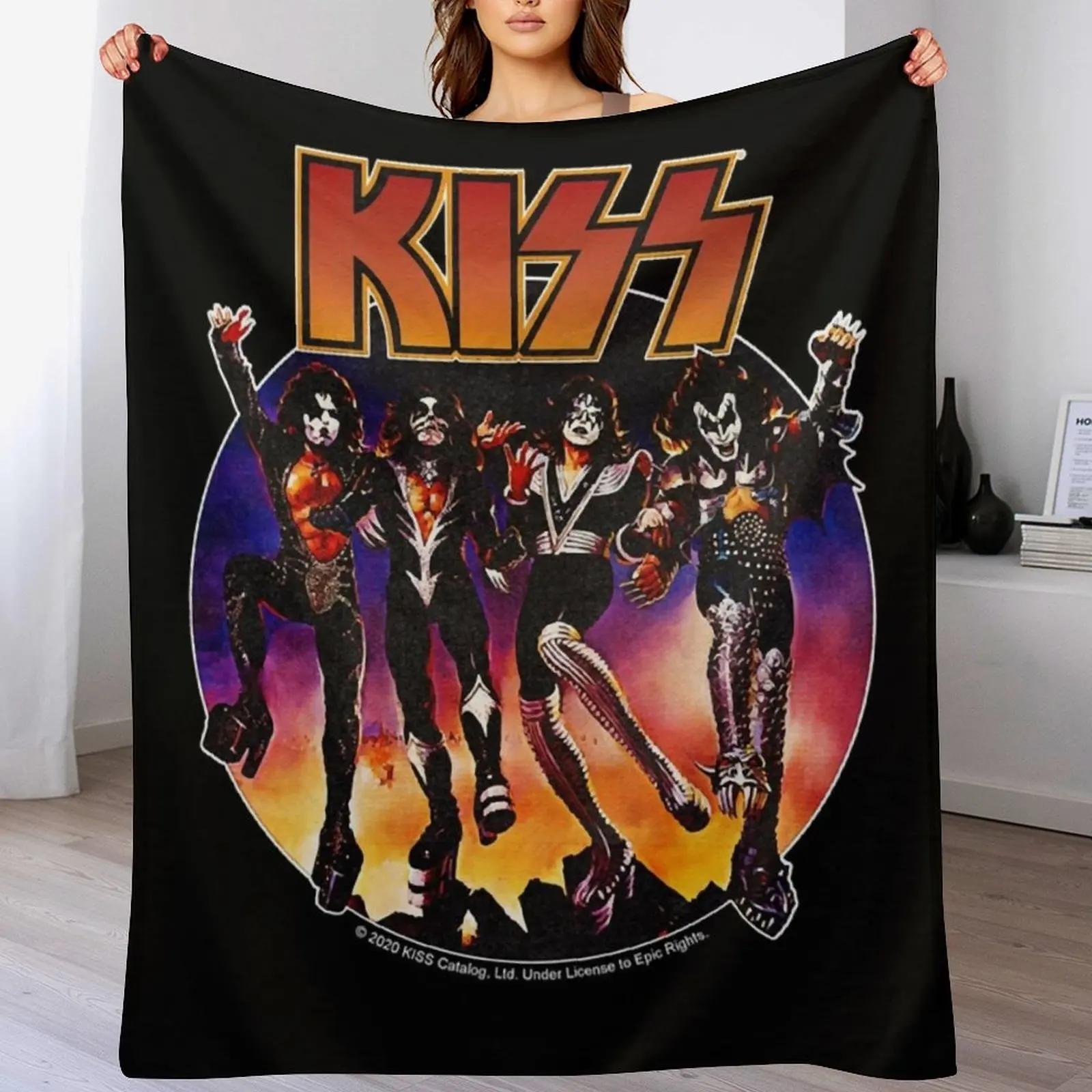 

KISS (Vintage Design) Classic Throw Blanket Thin halloween Blankets