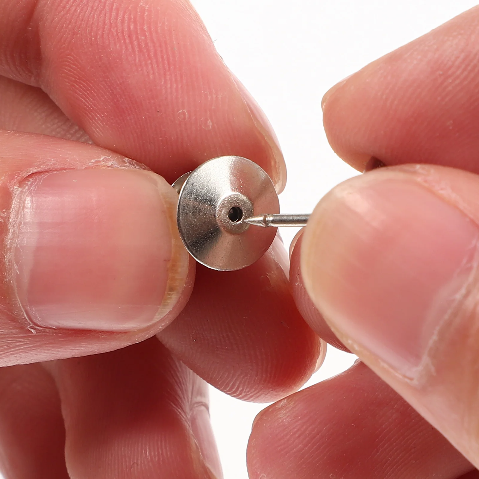 

2Pcs Alloy Adjustable Buckle Detachable Jeans Buttons Smooth Back Comfortable Design Creative Alloy Buttons for Loose Pants