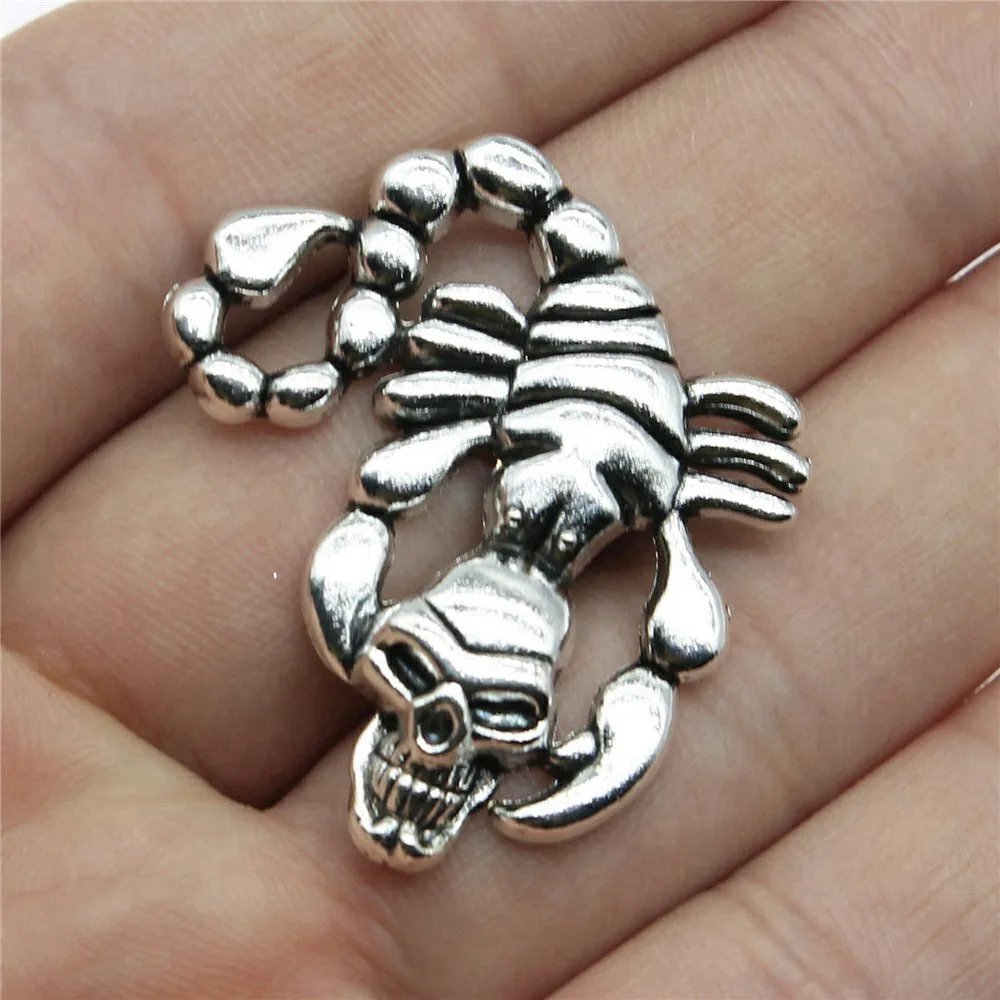 4pcs/lot 37x33mm Scorpion Skull Charms For Jewelry Making Antique Silver Color 1.46x1.3inch