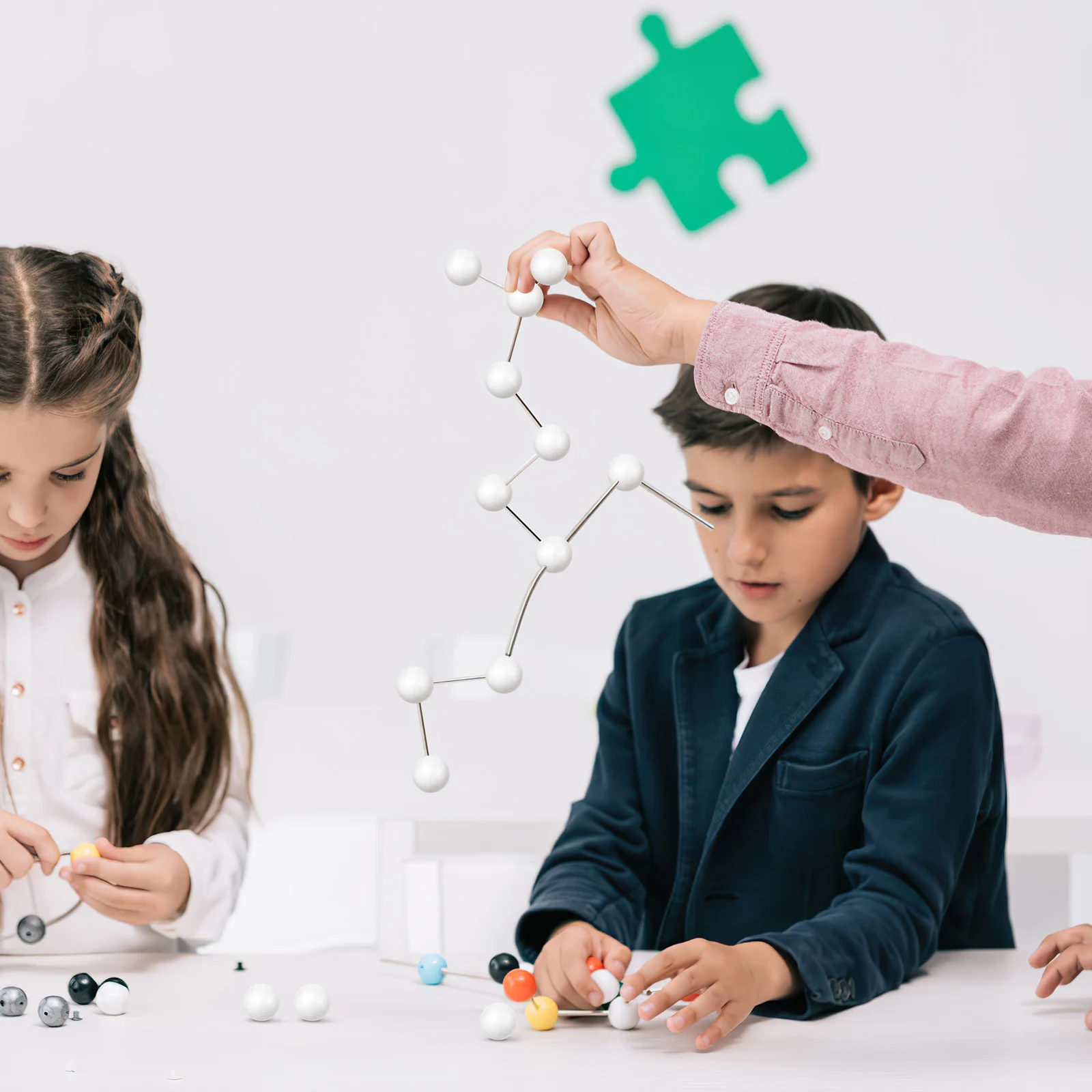 

200 шт. белых полистирольных шариков, 2 см, для рукоделия, декора, мини-украшений для свадьбы, вечеринки, Рождества