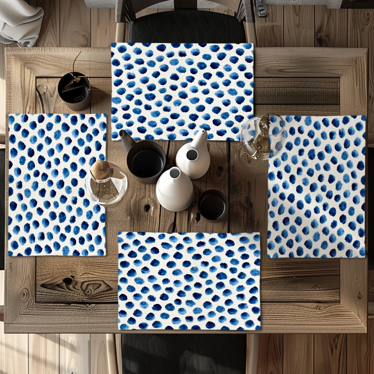 Beach Gnome Pattern Polyester Placemats, Set of 4 - Decorative Table Mats for Dining, Kitchen and Home Table Decoration