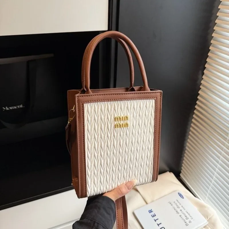 

Chic And Elegant Designer Diaper Bag For Women Luxury Leather Tote Large Capacity Stylish Crossbody Shoulder Bag Versatile