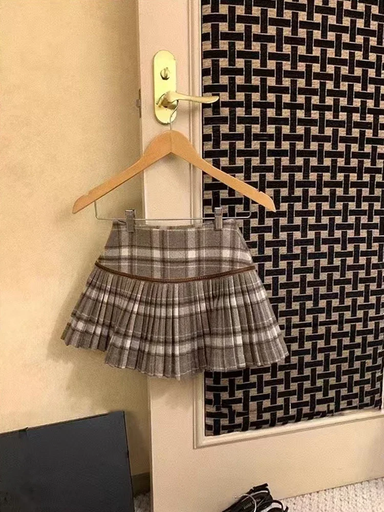 Vintage Plaid Pleated Skirts Women Y2K Autumn Winter Preppy Faux Woolen Mini Skirts Female High Waist Sweet Blended Skirts New