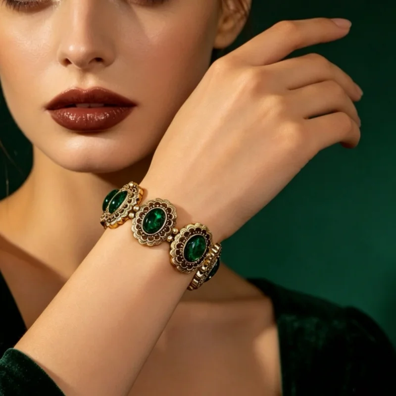 Women Retro Filigree Green Stone Cuff Bracelet Antique Gold Tone With Oval Emerald Cabochons Trendy Formal Accessories