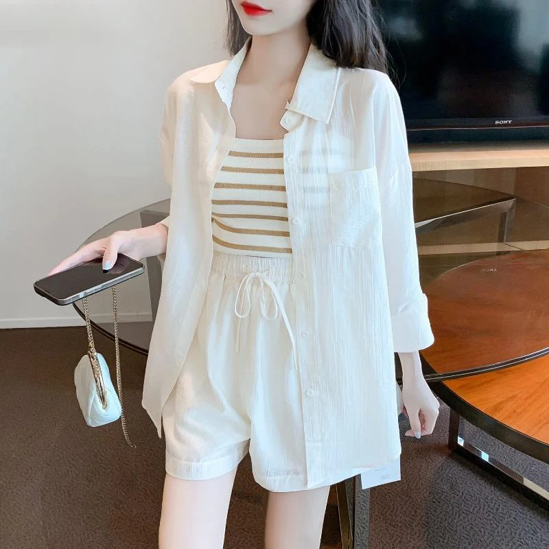 

Casual Sun Protection Shirt Strap Shorts Three Piece Set Summer New Ladies Loose Outer Vest Pants Trendy Fashion Set