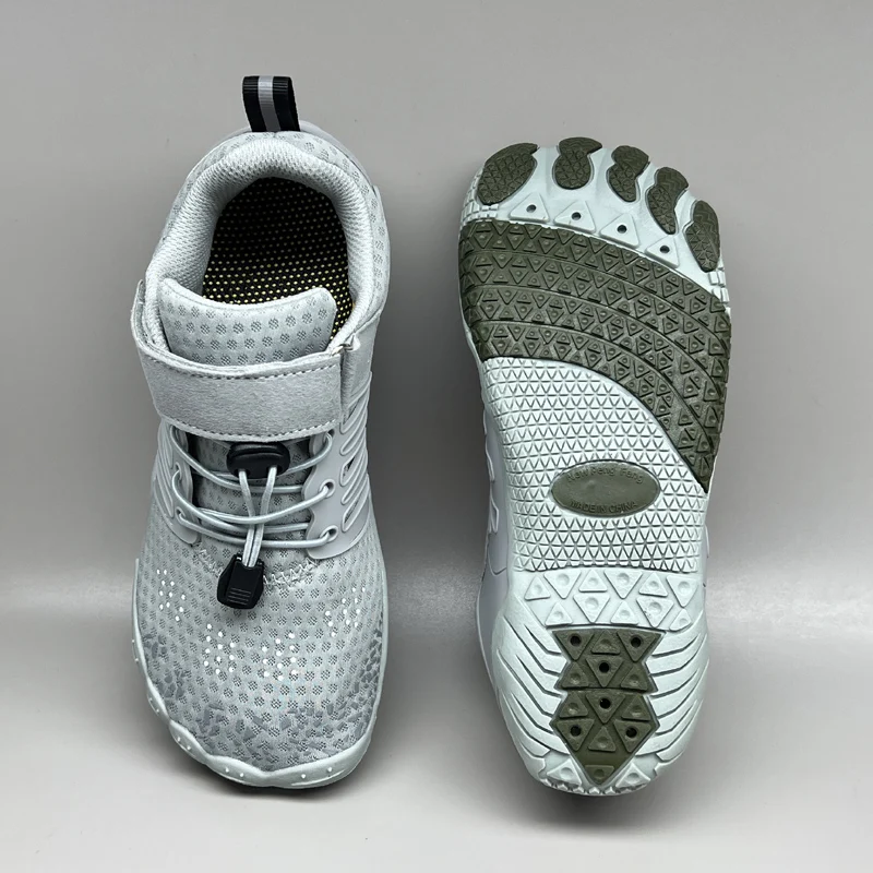 Unisex Casual Sports Shoes Wide-Fit Comfortable All-Rounders Suitable for Indoor Fitness Yoga and Treadmill Use Anti-Slip Design