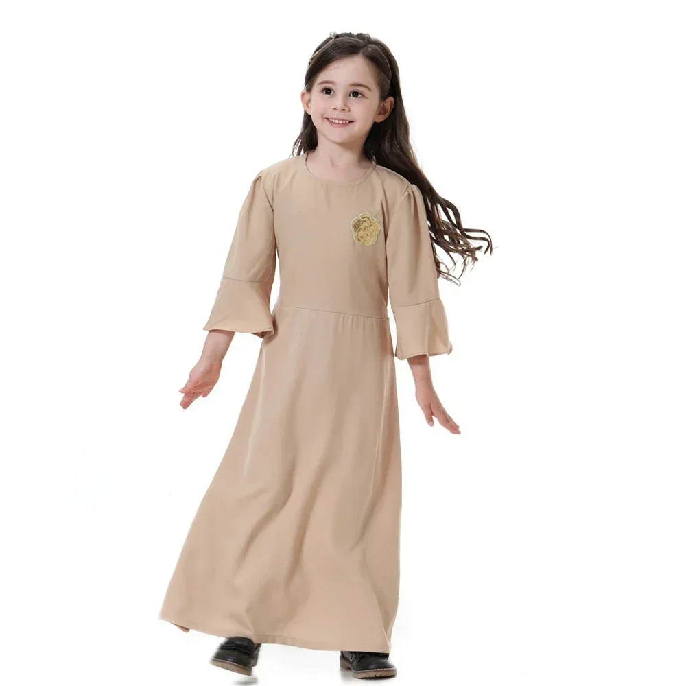 Cute Muslim Girl Prayer Dress Spring Long Sleeve Kids Abaya Kaftan Tobey Saudi Jabba Robe Southeast Children Applique Maxi Dress