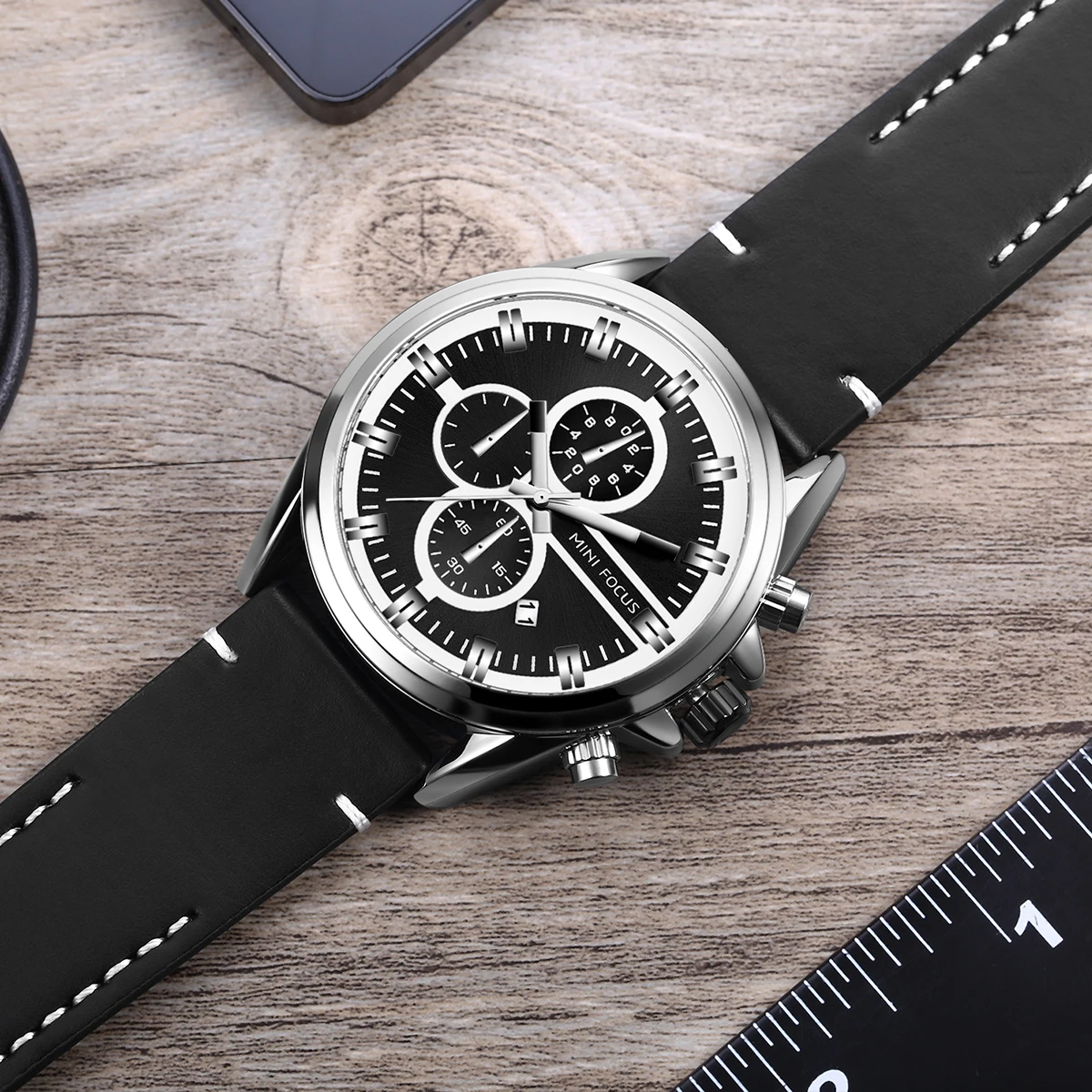 

New 2026 Quartz Watches Men Chronograph Fashion Luxury Leather Strap Wristwatch Casual Waterproof Luminous Watch Man