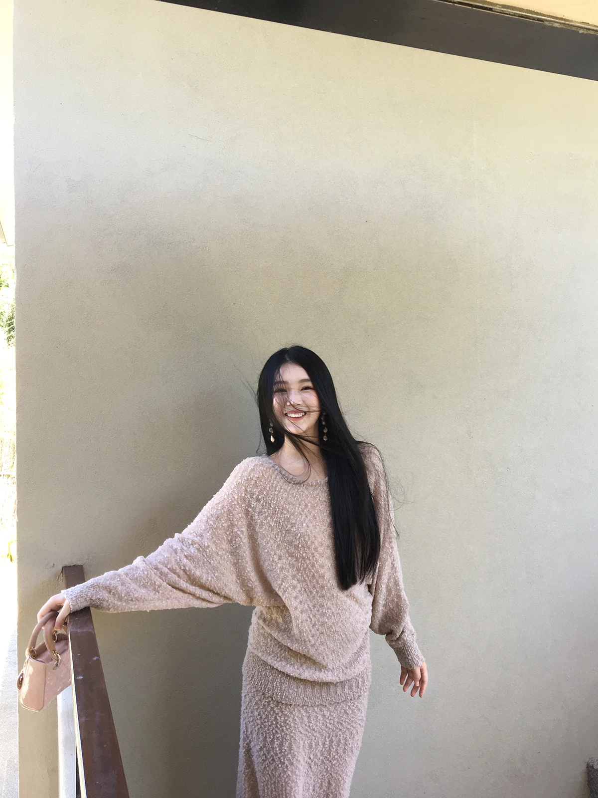 

Раннеосенний повседневный женский комплект: ярко-желтый топ и юбка-трапеция (две части)