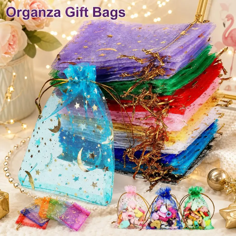50 bolsas de organza con motivos de luna y estrellas, con cordón, para guardar joyas, bolsas de regalo con detalles de papel de aluminio dorado, ideales para bodas, fiestas navideñas y como detalles para invitados.