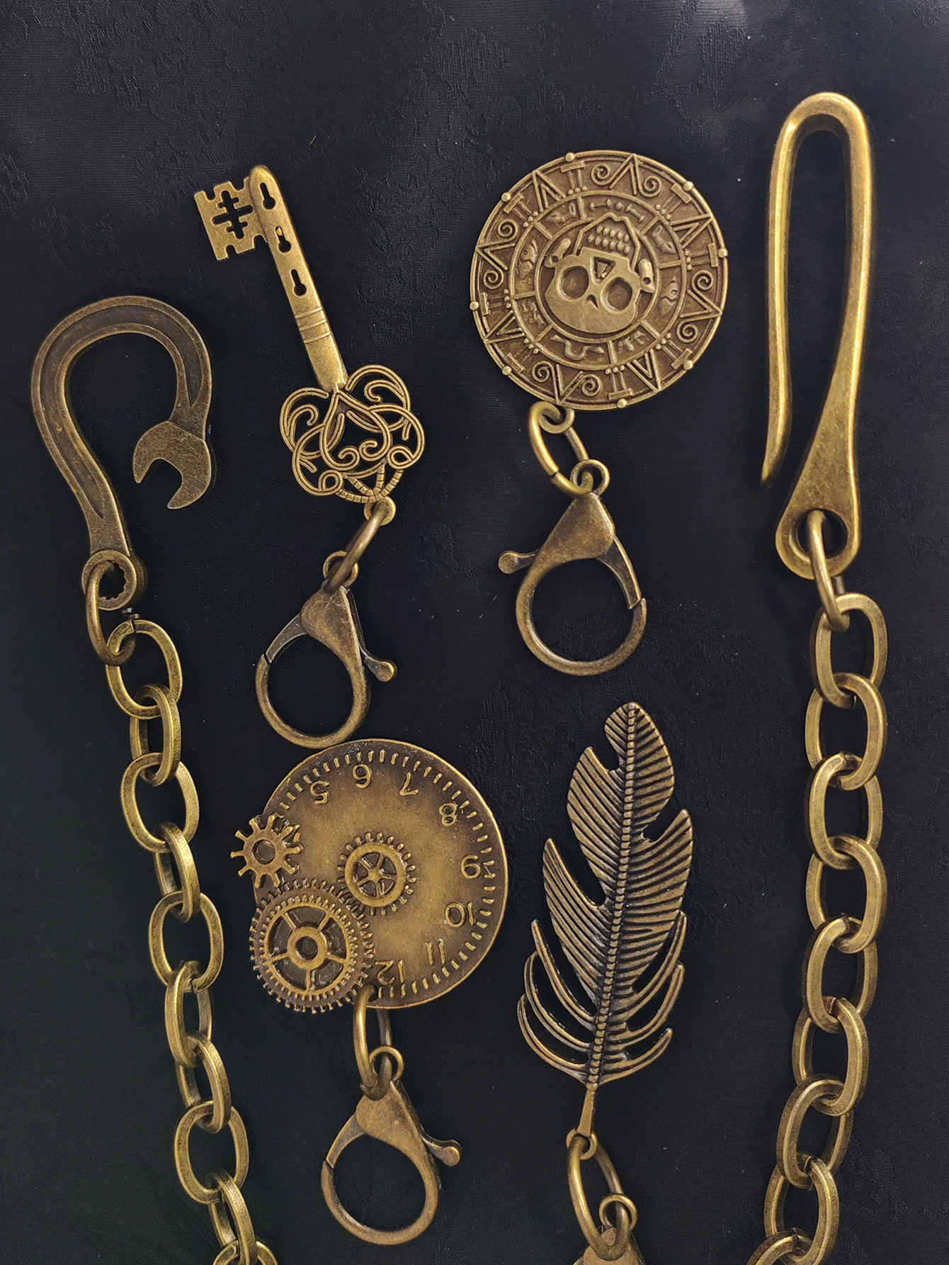 23ins pants trucker jean12.5mm square wire link chain skull feather skeleton key charms wrench U hook keychain