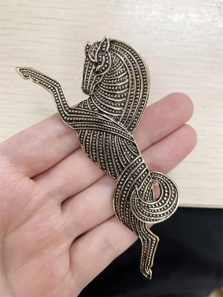 Vintage Horse Brooch Pin for Women Men Antique Animal Brooches Costume Accessories Christmas Valentine Gift for BoyFriend Father