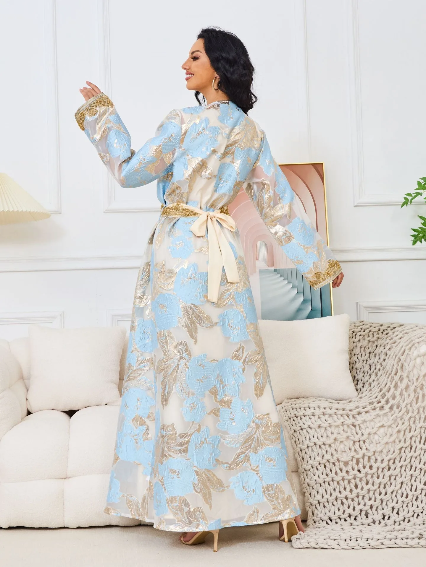Wholesale Middle Eastern Muslim Abaya Women's Long Dress with Heavy Beading Elegant Party Gown Dress