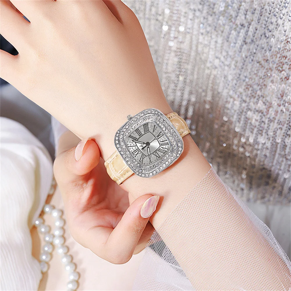 Luxury Ladies Silver Case Full Star Square Roman Design Quartz Watch Fashion White Leather Women\'s Dress Gift Clock Wristwatch