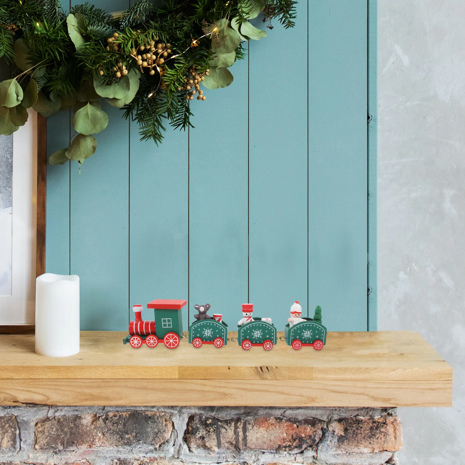 

2Pcs Wooden Trains Ornaments Exquisite Xmas Adornment Desktop Cabinet Decoration Christmas Themed Party Wooden Trains Decoration