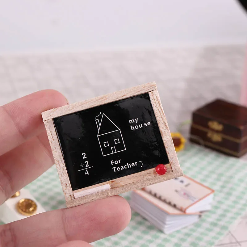 Miniatur Puppenhaus Artikel Simulation Zeichenbrett Mini Tafel Ornament Zubehör 1:12 BJD Puppen Ob22 Puppenhaus Mädchen Spielzeug