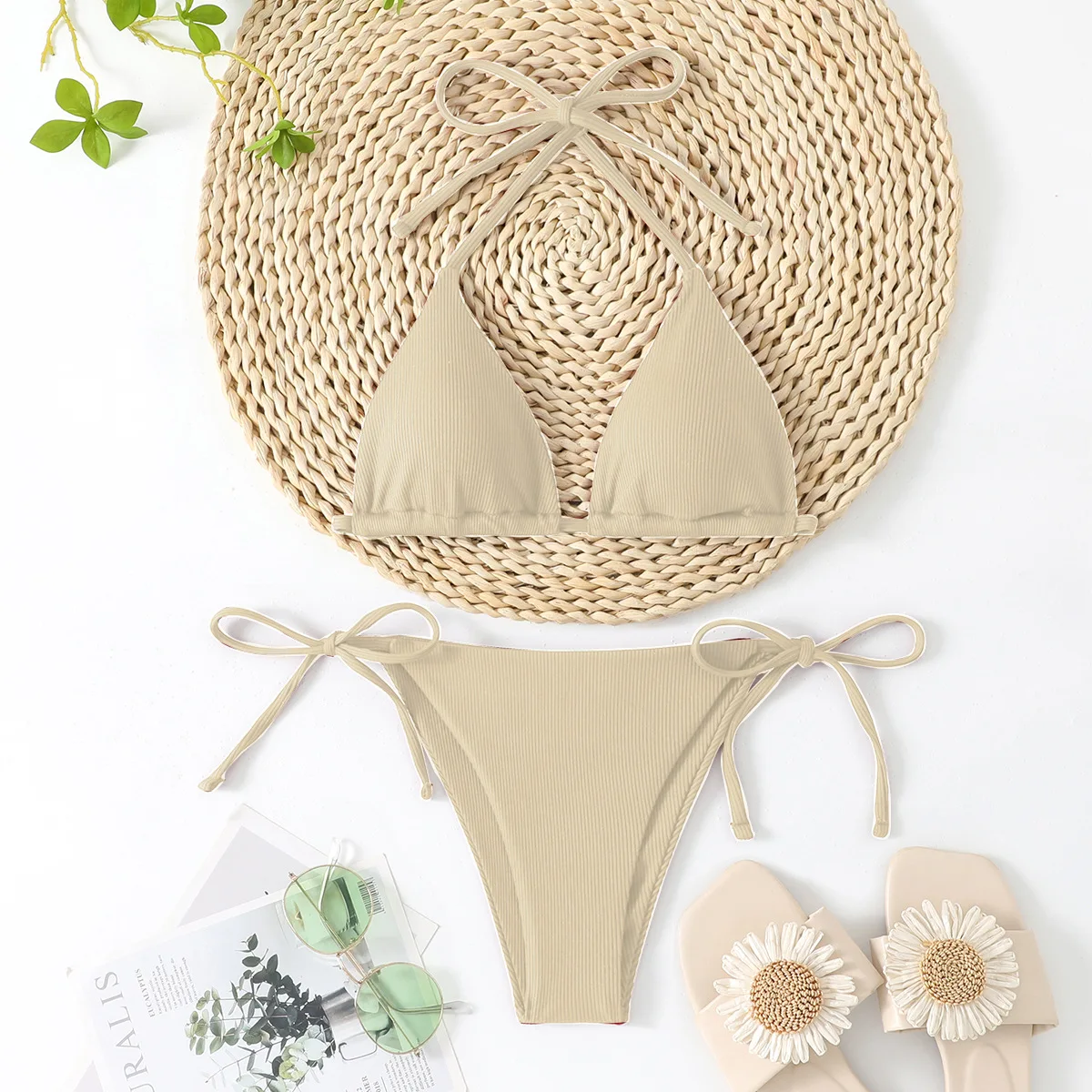 Bikini Sexy con cordón rojo para mujer, traje de baño de dos piezas, conjunto de Bikinis con Tanga acanalado, trajes de baño para mujer, Bikini brasileño 2025