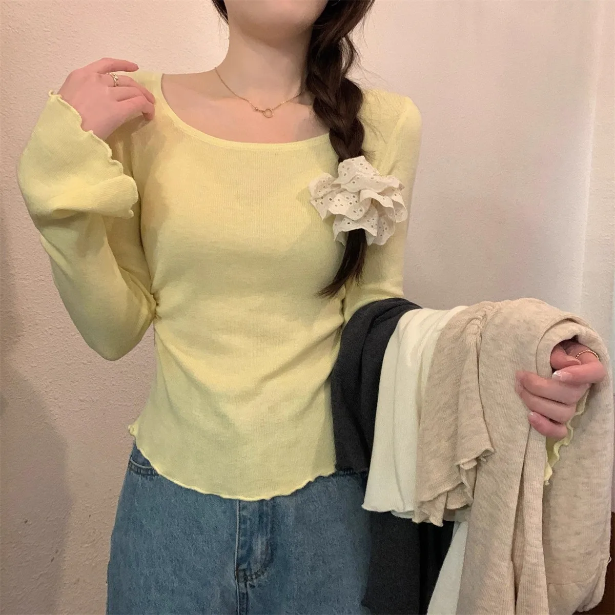 2026 Fairy Style Minimalist Women Early Autumn Knitted Base Shirt Ruffle Edge Bell Sleeve Slim Fit Pleated Low Collar Top Sweet