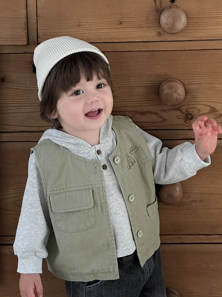 

Boys' Cargo Vest Set Autumn New Cartoon Sweatshirt Baby Boys' Vest Long Pants Three-Piece Set aClass