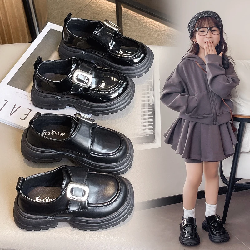 Scarpe da principessa per ragazze 2024 primavera e autunno nuove scarpe in vetro con suola morbida per bambini scarpe in pelle straniera per ragazze