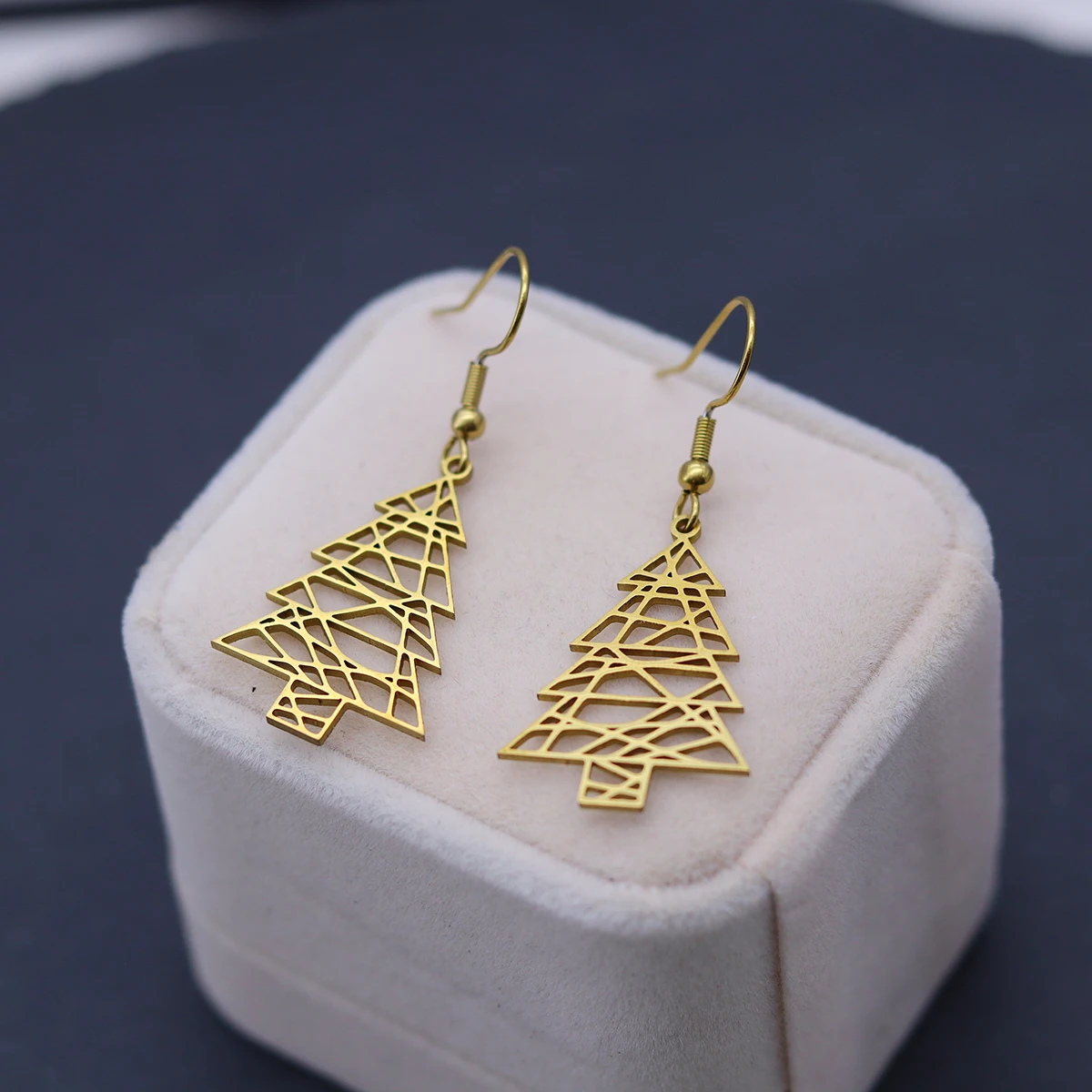 Kinitial Anting Gantung Rumbai Pohon Natal Fashion Natal Untuk Wanita Anting Pohon Natal Bahan Stainless Steel Perhiasan