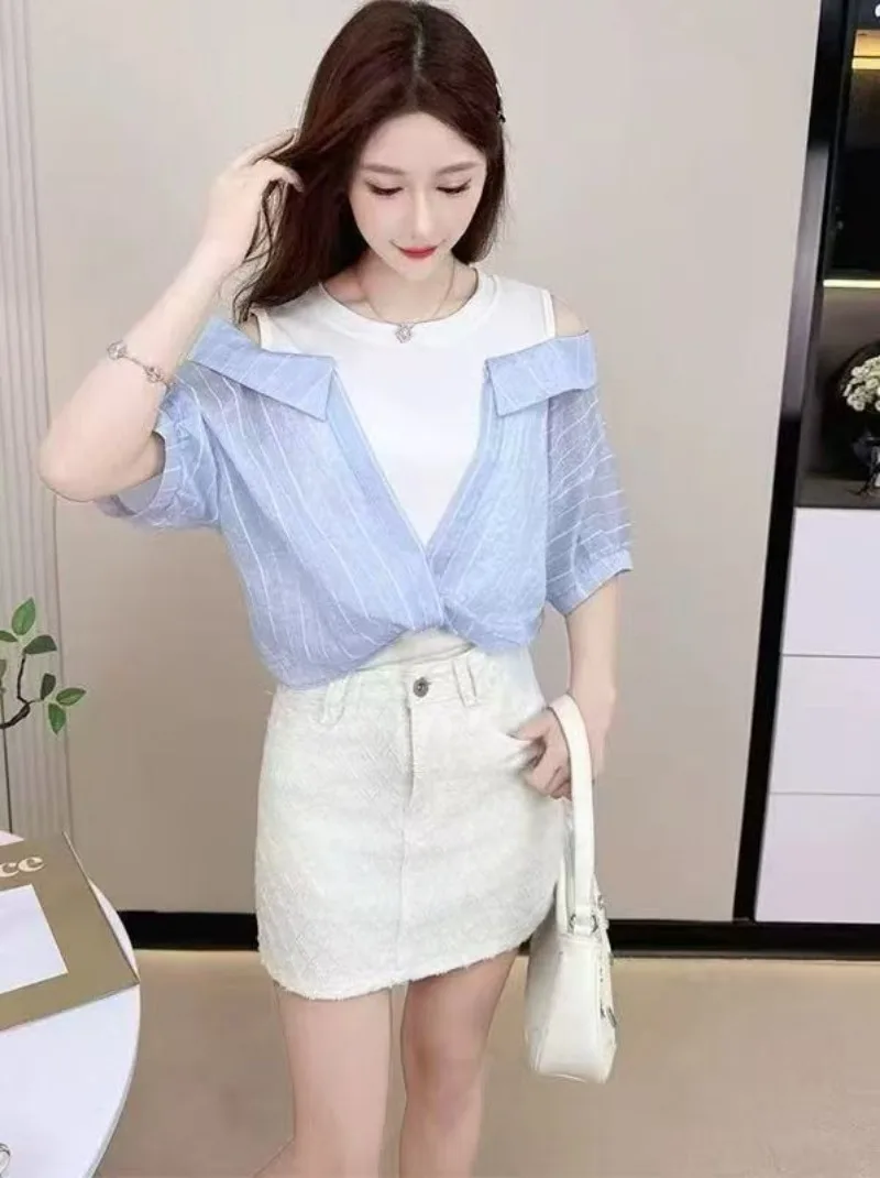 2025 Camicette con spalle scoperte Donna Canotta slim e ampia Camicie a maniche corte con giunture Estate O Collo Camicie moda Donna Top